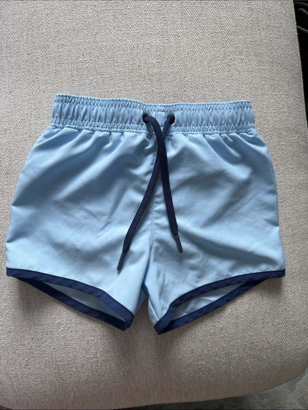 Like NEW boys minnow swim shorts size 5/6